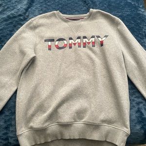 Tommy Hilfiger Grey Crewneck